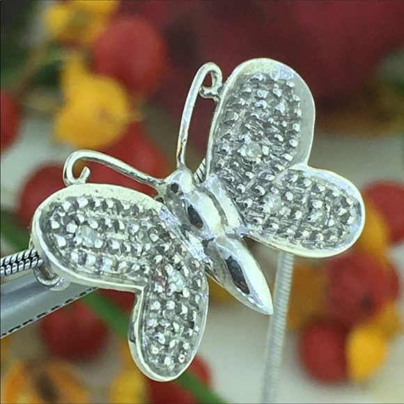 🦋 14k White Gold Diamond Butterfly & Snake Chain
